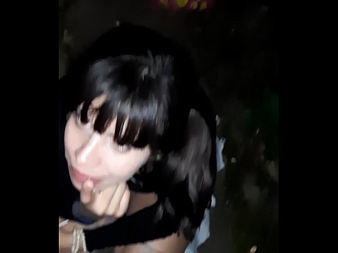 ❤️ Op der Strooss geschwollen Penis am Austausch fir Séissegkeeten ❤❌ Porno fb op lb.pornohdmega.ru